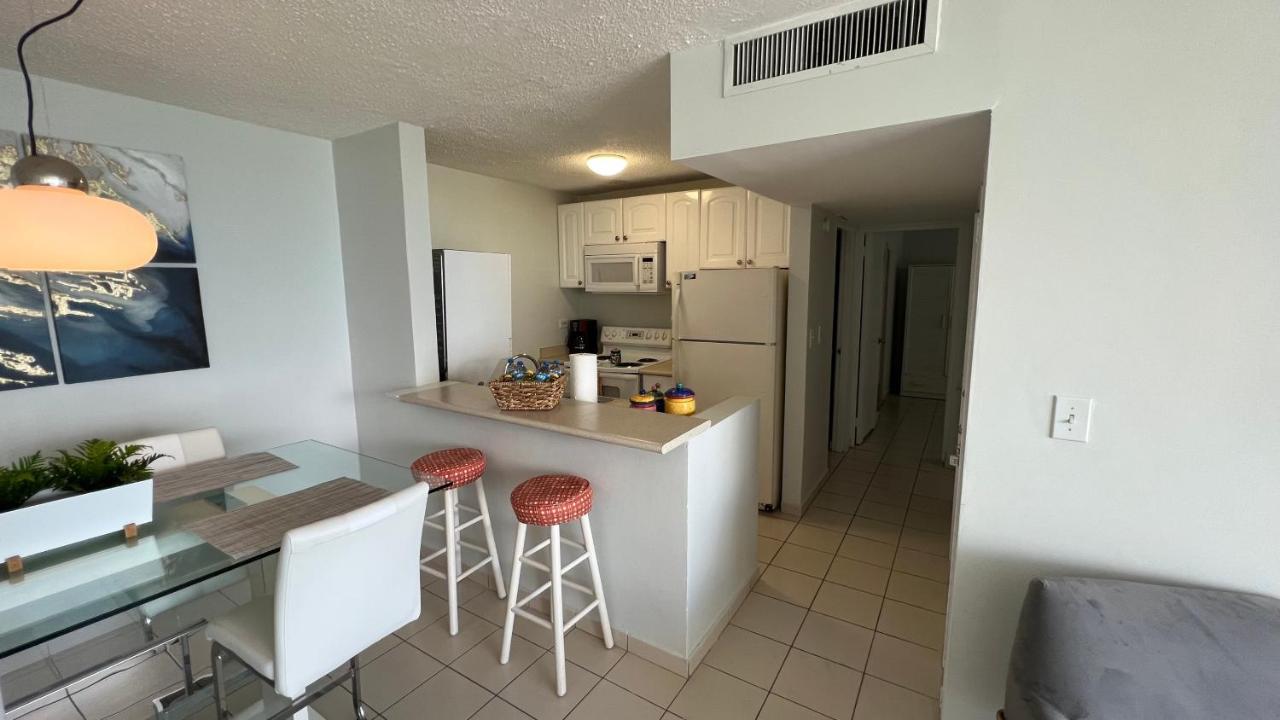 Ocean Front 2 Bedroom & Bath In Isla Verde San Juan Exterior foto